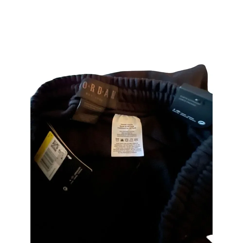 New Air Jordan Mens Black Standard Fit HBR Jumpman Fleece Shorts Size Small